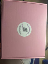 Load image into Gallery viewer, Bundle The Love