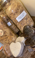 Load image into Gallery viewer, Exfoliating Sea Moss Soap